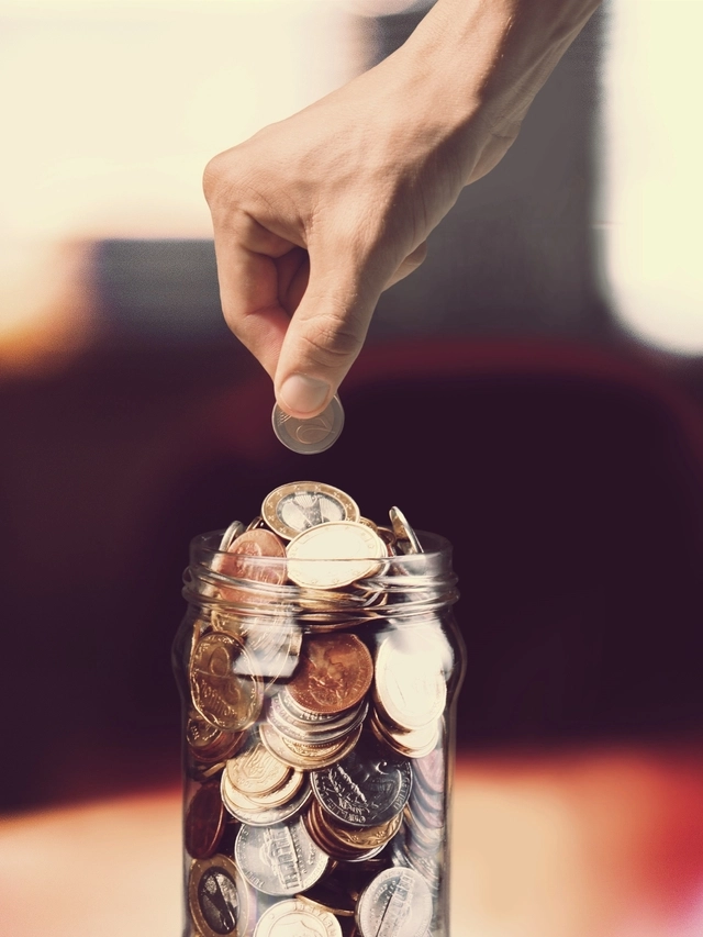 डायरेक्ट म्यूचुअल फ़ंड के फ़ायदे और नुकसान: क्या है बेहतर विकल्प?